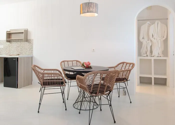 Soley Naxos * Kastrákion