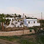 Soley Naxos * Kastrákion
