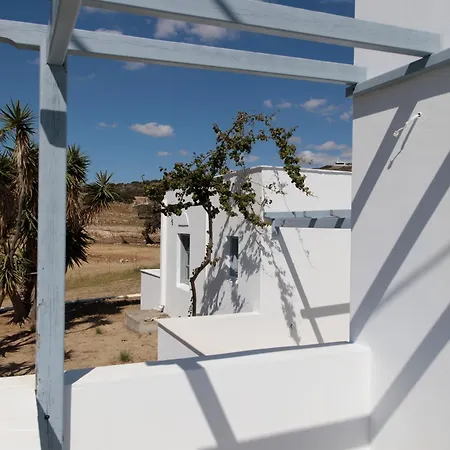 Soley Naxos Кастраки