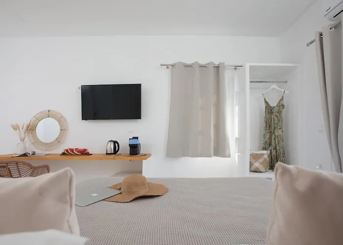 מלון Soley Naxos Kastrákion